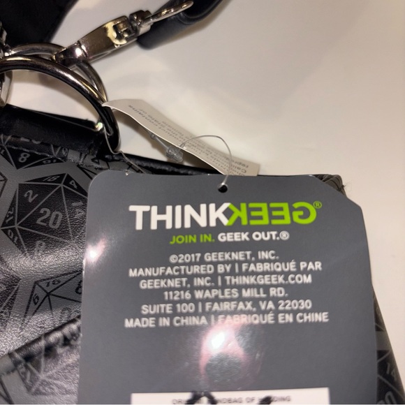 Think Geek D20 Origami Handbag of Holding Origami Bag - Picture 11 of 15